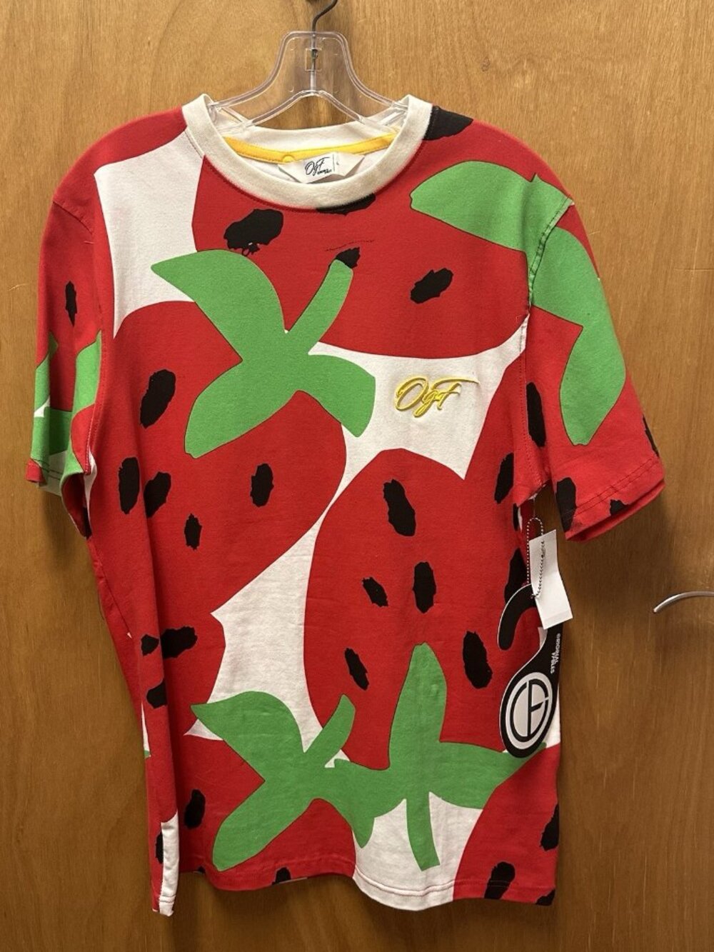 Original Fables Shirt Mens Size Large Red Strawberry All Over Print Short Sleeve